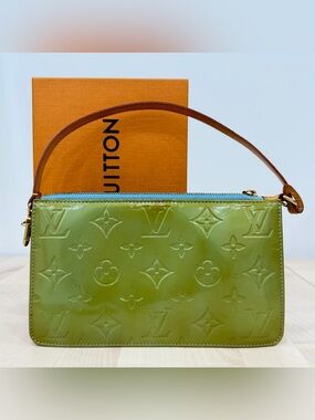 Louis Vuitton green vernis hand bag/ pouch